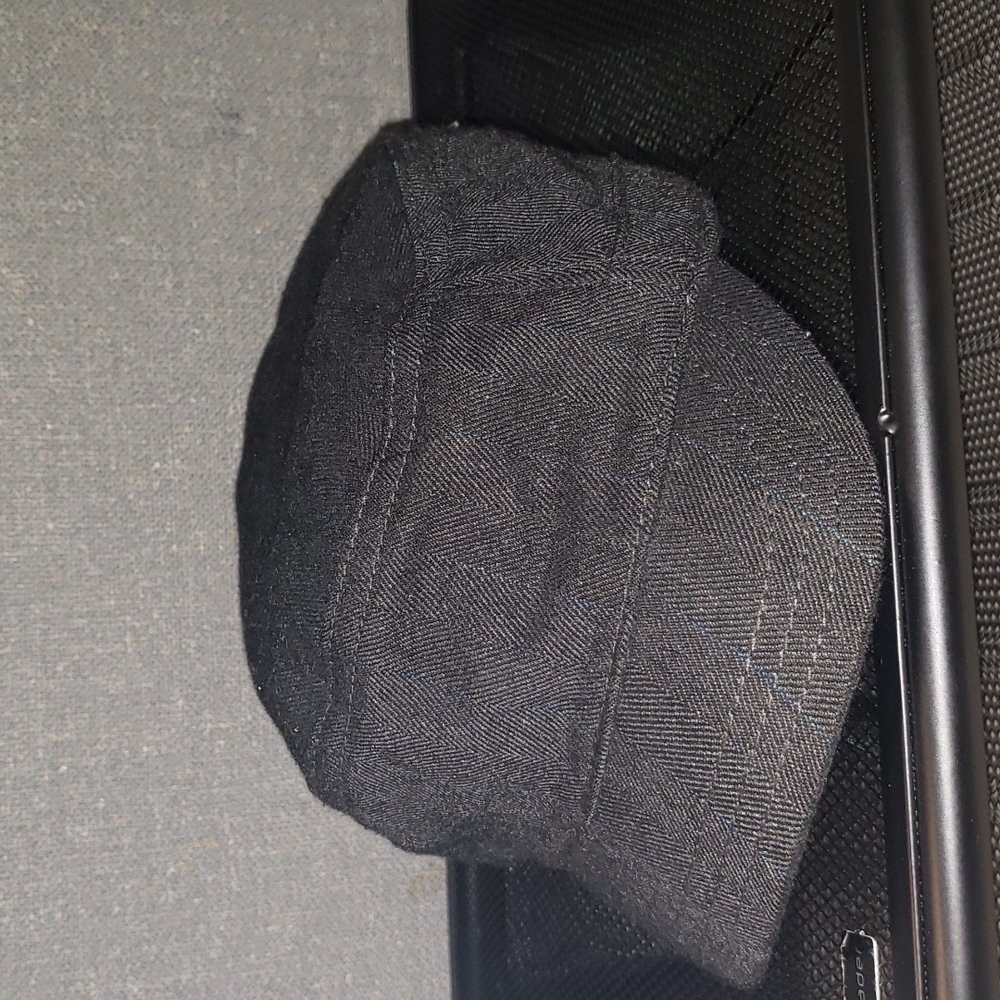 Gap hat
